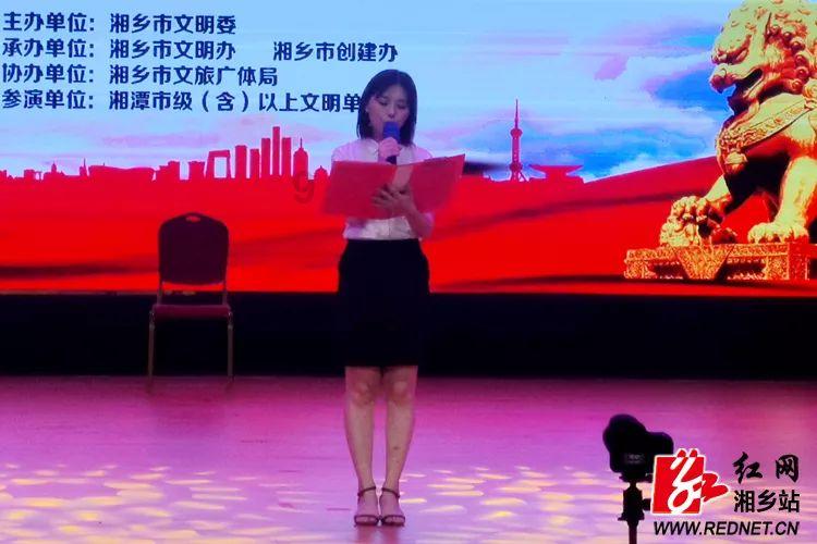 逃出华丽的房子